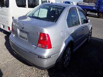 VOLKSWAGEN BORA 2005 Image 4