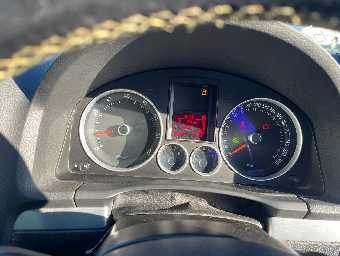 VOLKSWAGEN GOLF 2009 Image 4