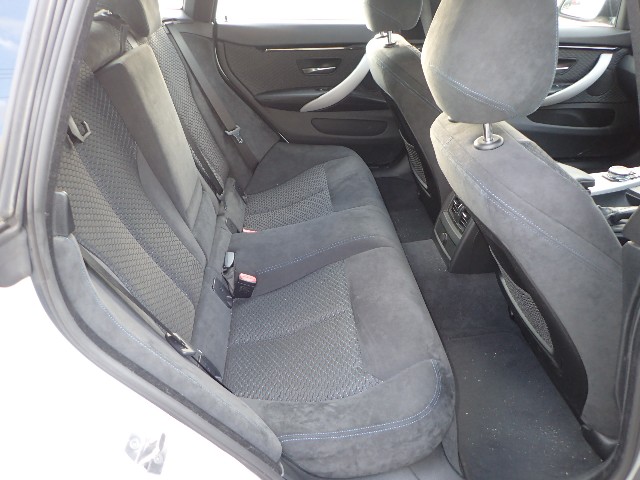 BMW 4 SERIES 2016 Image 32