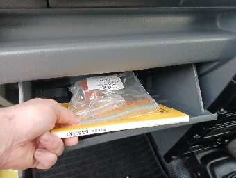 DAIHATSU NAKED 2001 Image 15