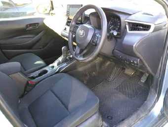 TOYOTA COROLLA TOURING 2020 Image 4