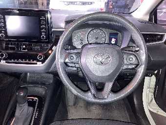 TOYOTA COROLLA TOURING 2020 Image 6