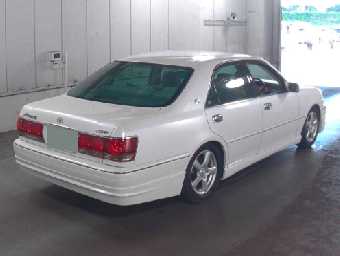 TOYOTA CROWN 2001 Image 4