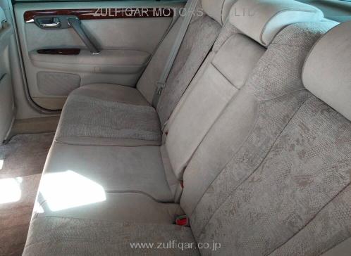 TOYOTA CROWN 2001 Image 6