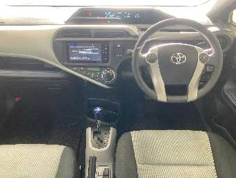 TOYOTA AQUA 2014 Image 3