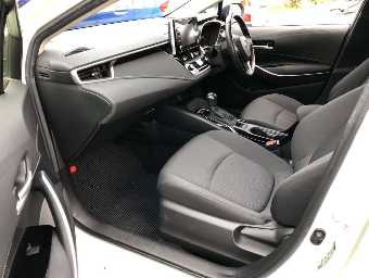 TOYOTA COROLLA 2020 Image 9