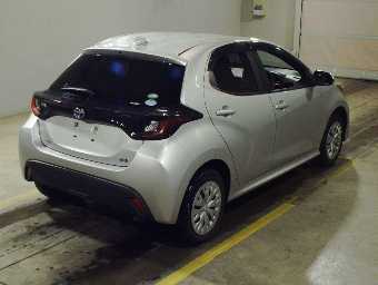 TOYOTA YARIS 2020 Image 2
