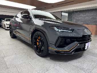 LAMBORGHINI URUS 2025 Image 3