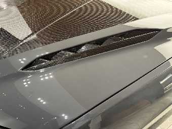 LAMBORGHINI URUS 2025 Image 16