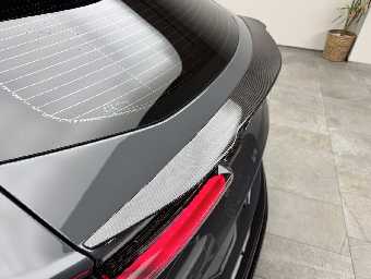 LAMBORGHINI URUS 2025 Image 22