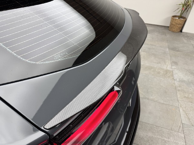 LAMBORGHINI URUS 2025 Image 28