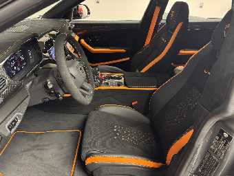 LAMBORGHINI URUS 2025 Image 33