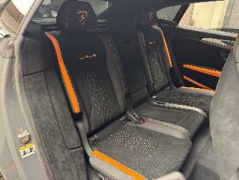 LAMBORGHINI URUS 2025 Image 40