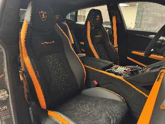 LAMBORGHINI URUS 2025 Image 47