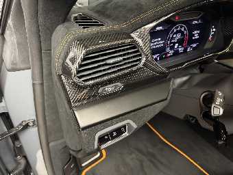 LAMBORGHINI URUS 2025 Image 52