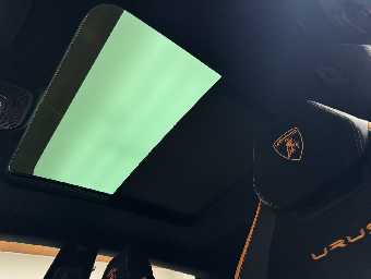 LAMBORGHINI URUS 2025 Image 53