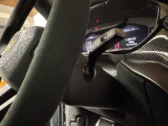 LAMBORGHINI URUS 2025 Image 60