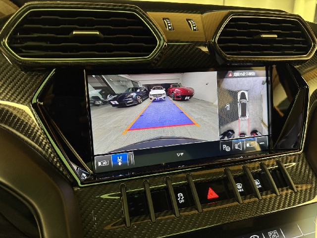 LAMBORGHINI URUS 2025 Image 75