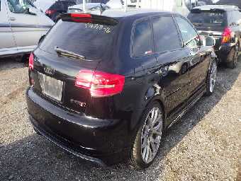 AUDI S3 2010 Image 4