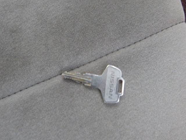 NISSAN LAUREL 1992 Image 20