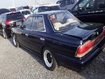 NISSAN LAUREL 1992 Image 9