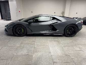LAMBORGHINI REVUELTO 2025 Image 16