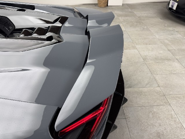 LAMBORGHINI REVUELTO 2025 Image 33