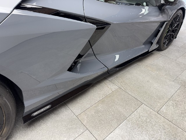 LAMBORGHINI REVUELTO 2025 Image 37
