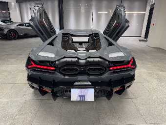 LAMBORGHINI REVUELTO 2025 Image 6
