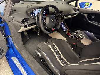 LAMBORGHINI HURACAN 2023 Image 22