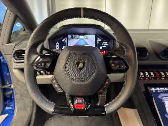 LAMBORGHINI HURACAN 2023 Image 30