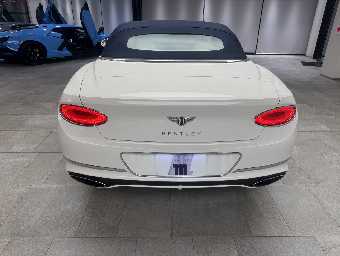 BENTLEY CONTINENTAL 2021 Image 14