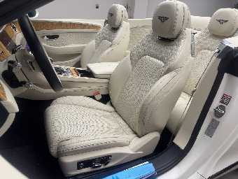 BENTLEY CONTINENTAL 2021 Image 31