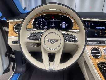 BENTLEY CONTINENTAL 2021 Image 37