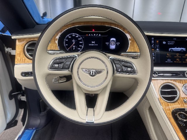 BENTLEY CONTINENTAL 2021 Image 43