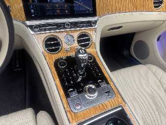 BENTLEY CONTINENTAL 2021 Image 42
