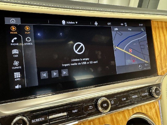 BENTLEY CONTINENTAL 2021 Image 57