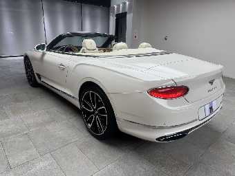 BENTLEY CONTINENTAL 2021 Image 7