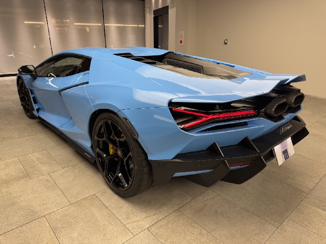 LAMBORGHINI REVUELTO 2024 Image 21