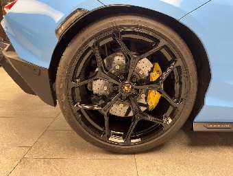 LAMBORGHINI REVUELTO 2024 Image 19