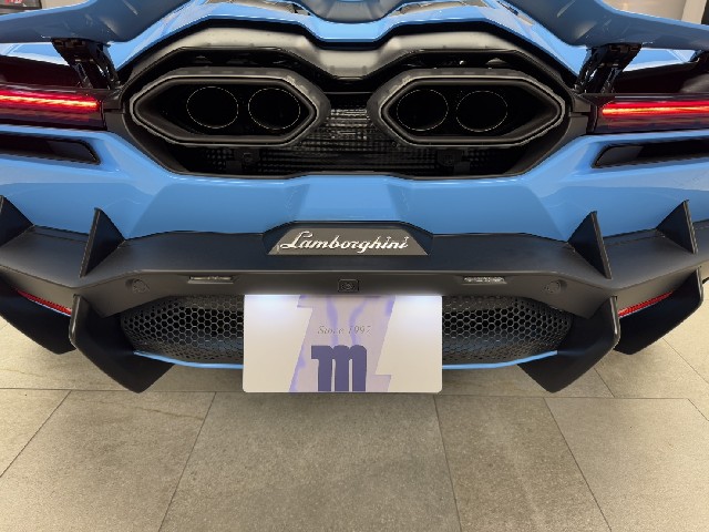 LAMBORGHINI REVUELTO 2024 Image 35