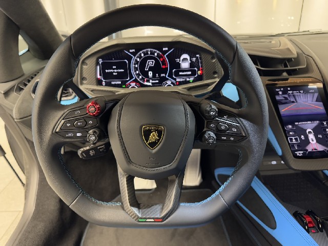 LAMBORGHINI REVUELTO 2024 Image 45