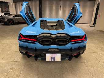 LAMBORGHINI REVUELTO 2024 Image 6