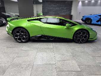 LAMBORGHINI HURACAN 2023 Image 4