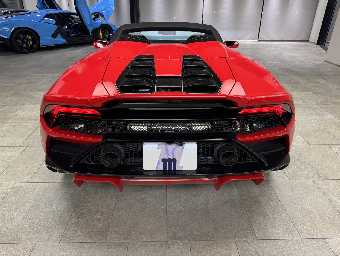 LAMBORGHINI HURACAN 2022 Image 15