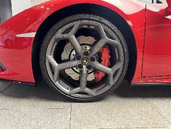 LAMBORGHINI HURACAN 2022 Image 18