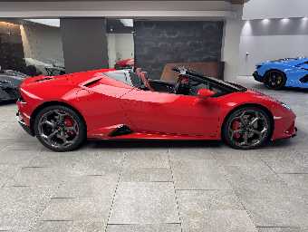 LAMBORGHINI HURACAN 2022 Image 5