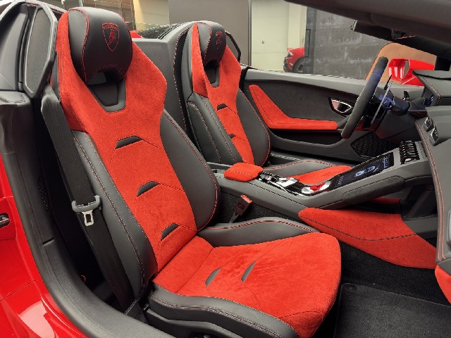 LAMBORGHINI HURACAN 2022 Image 45