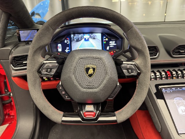 LAMBORGHINI HURACAN 2022 Image 49