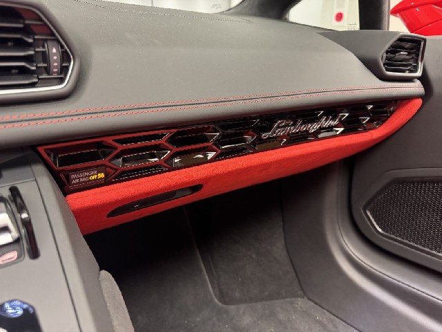 LAMBORGHINI HURACAN 2022 Image 53